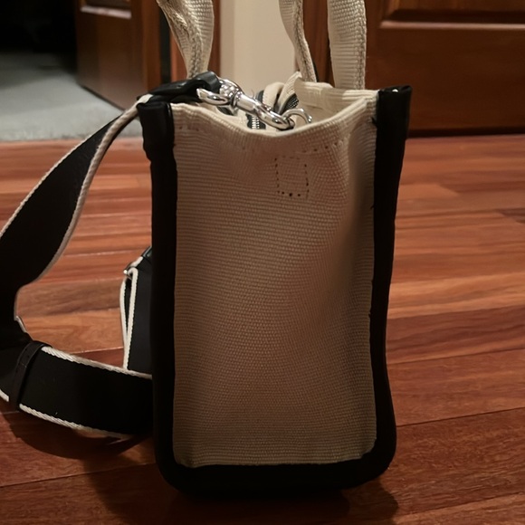 Marc Jacobs The Canvas Small Tote Bag - Picture 7 of 8
